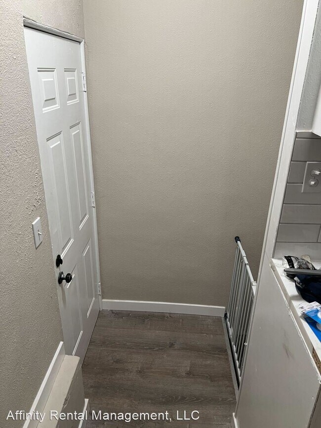 Foto del edificio - 5 br, 2 bath House - 1031 N. Lincoln Ave.