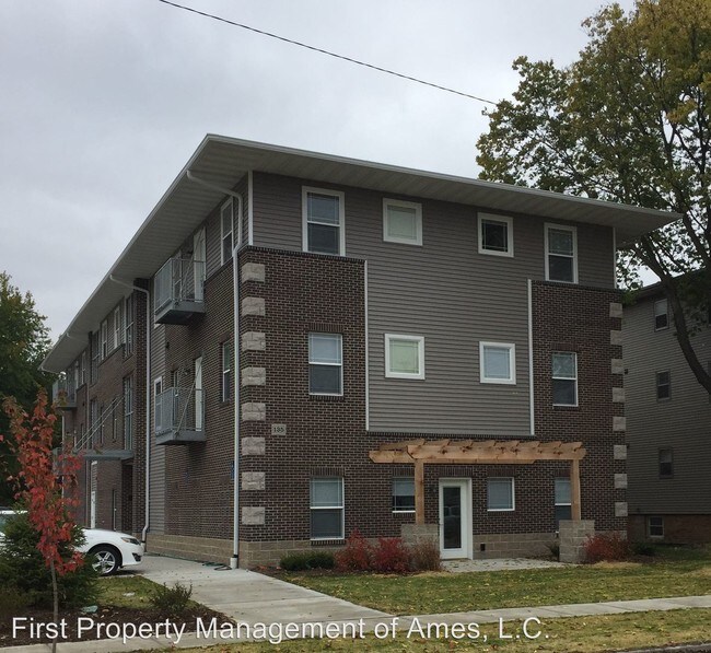 135 Campus Ave, Ames, IA 50014 Apartment for Rent in Ames, IA