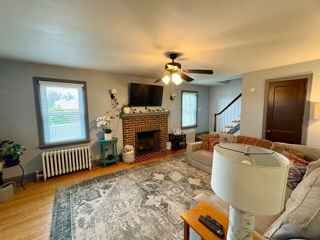 Foto del edificio - 3 Bedroom 1 Bathroom in Harrisburg!