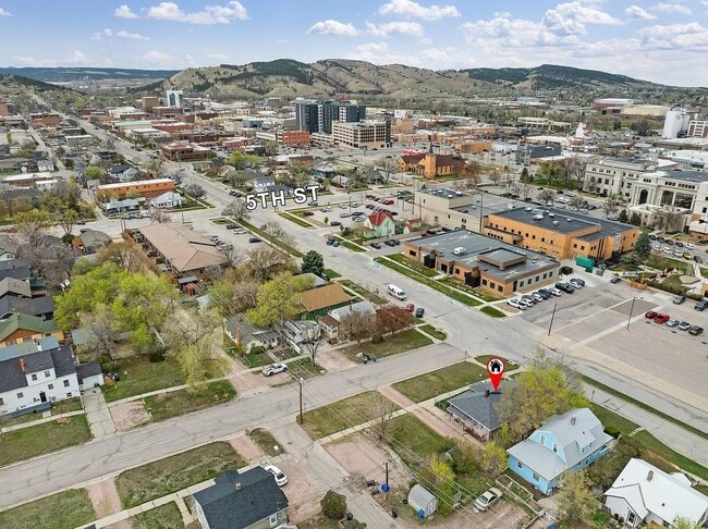 Foto del edificio - 231 Quincy St