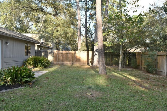 Building Photo - 10 Greeningdon St