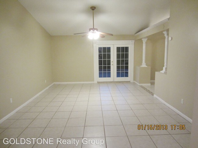 Building Photo - 4030 Windtree Dr