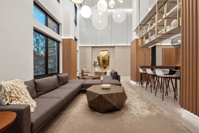 Building Photo - 18 Dock Apartments