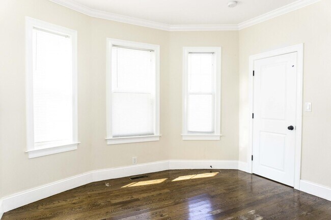 Foto del edificio - 71 Walnut Park