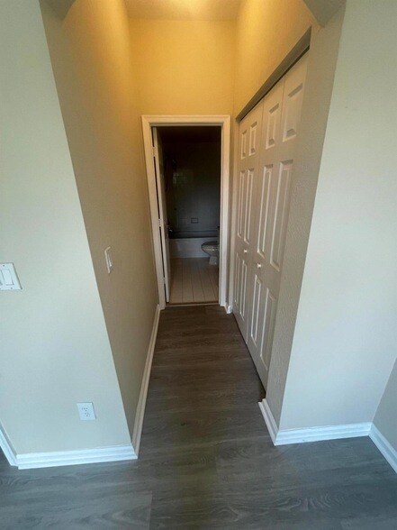 Foto del edificio - 2905 Hidden Hills 2208 Rd