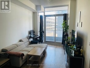 Building Photo - 38 Forest Manor Rd