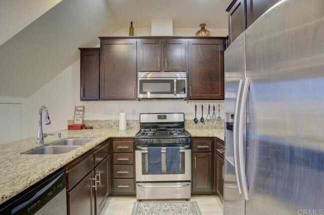 Foto del edificio - 5451 San Roberto