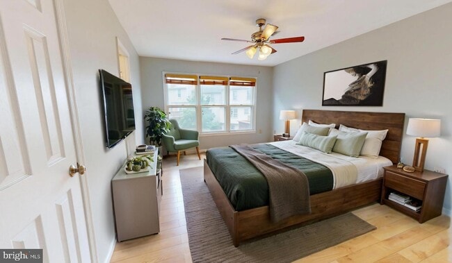 Foto del edificio - 5612 Gresham Ln