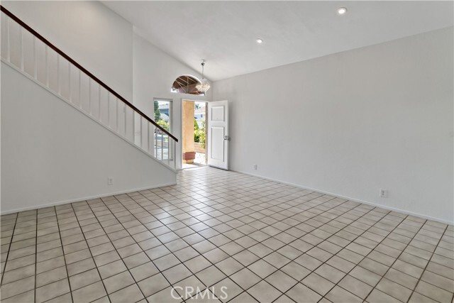 Building Photo - 2858 Laureltree Dr