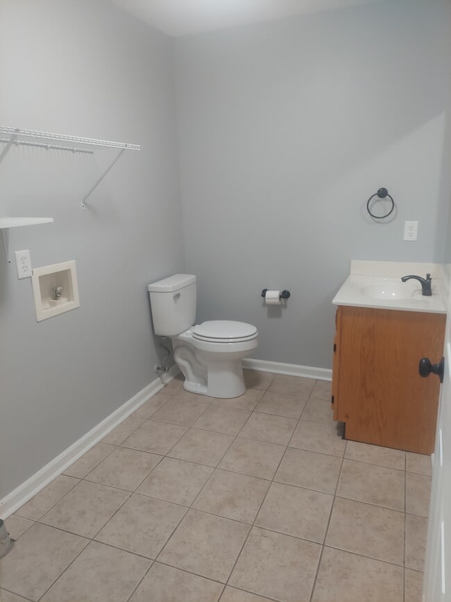 Half Bath/Washer Dyer Hook up - 1438 Vance Rd