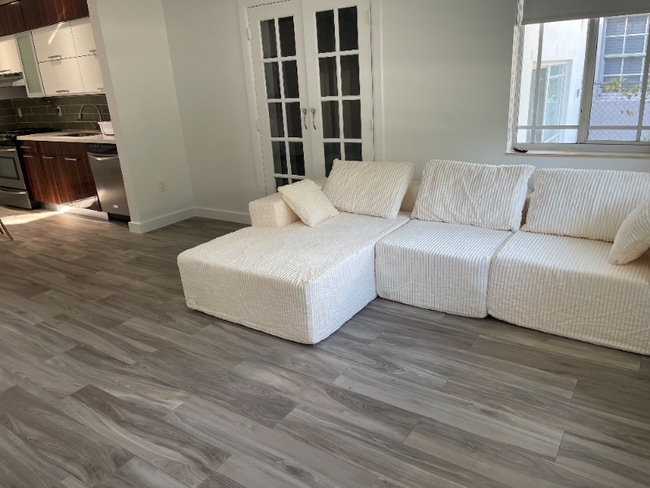 Photo - 20 NW 45th St House