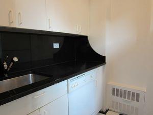 Building Photo - 330 W 58th St