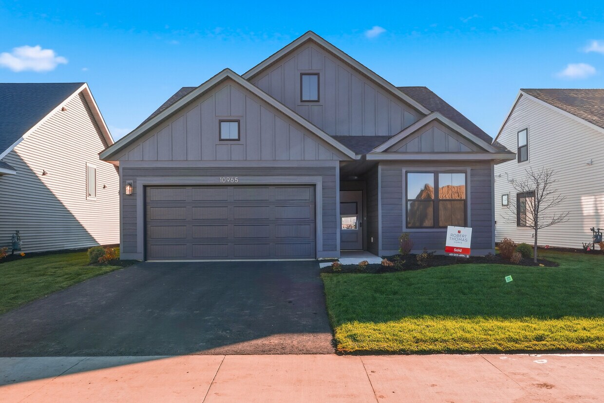 Foto principal - 10965 37th St N