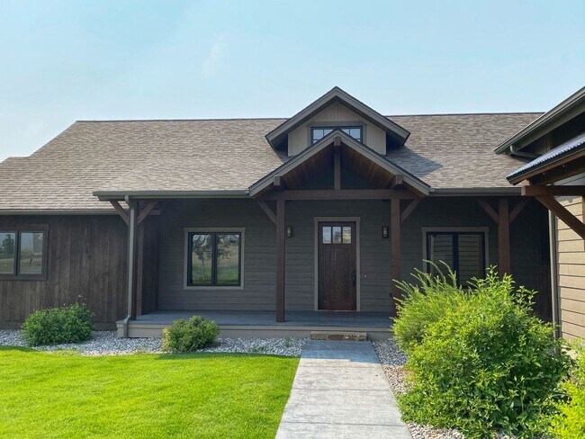 Foto del edificio - 4 Bedroom 3 1/2 Bath Home in Belgrade