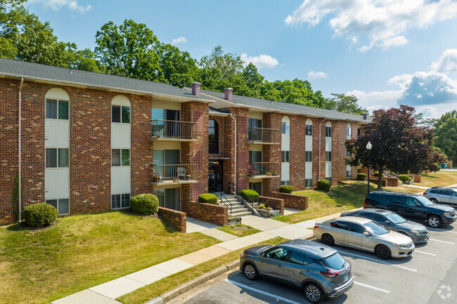 Building Photo - Fairbrook Park