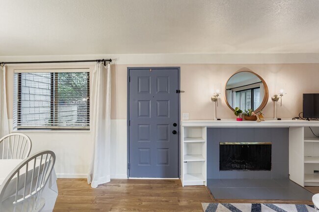 Photo - 77 Galen St Townhome