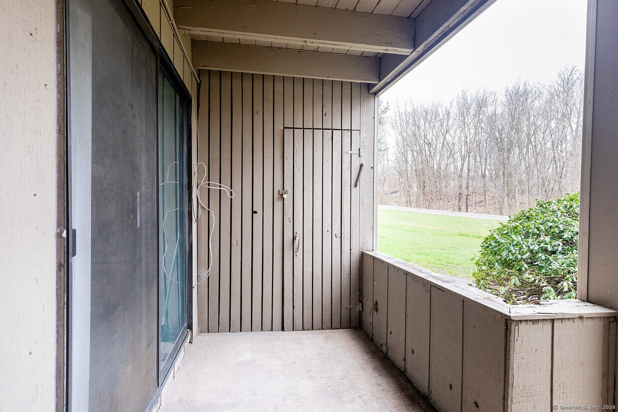 Foto del edificio - 254 Burgundy Hill Ln