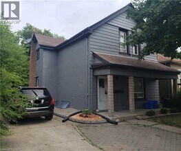 Building Photo - 784 Little Grey St