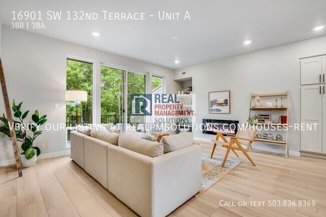Foto del edificio - 16901 SW 132nd Terrace