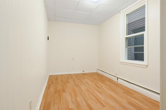 Foto del edificio - 87 W 24th St