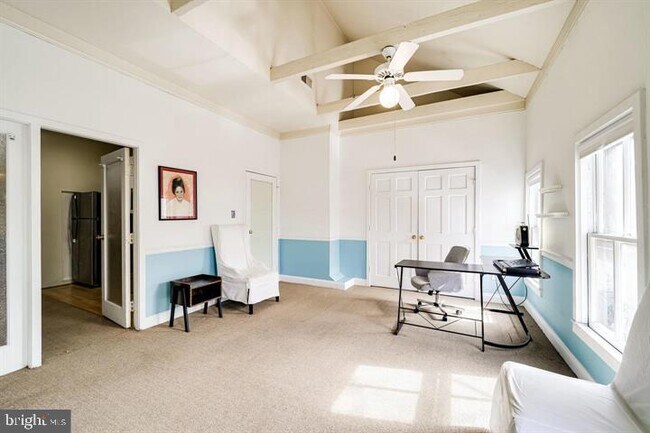 Foto del edificio - 1017 Queen St