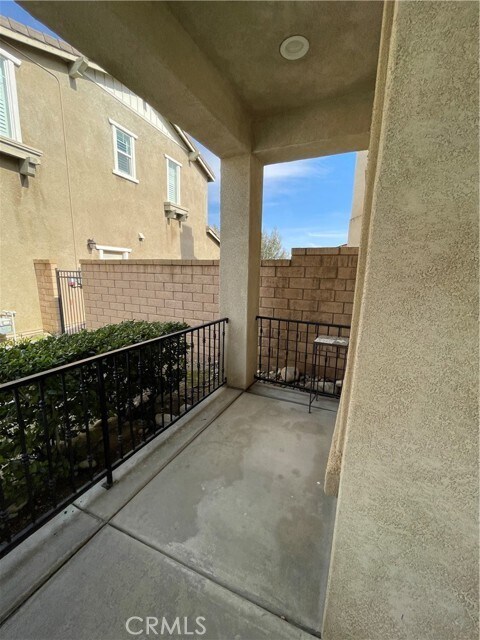 Building Photo - 13919 Dove Canyon Way