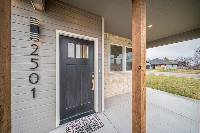 Building Photo - Please View 3D Virtual Walk-Through Before Scheduling a Showing