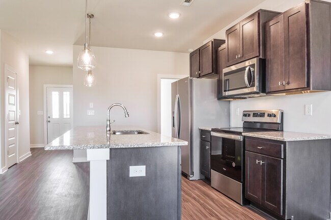 Foto del edificio - 26123 Beech Grove Lane, Madison, AL