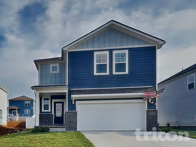 Building Photo - 247 W Millbrook Dr