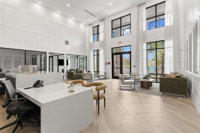 Foto del edificio - 7210 Interbay Blvd