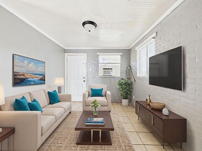 Building Photo - One Bedroom Apartment in Lafayette!