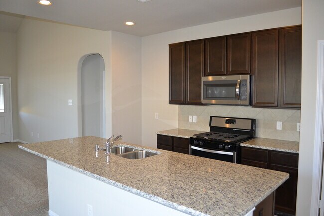 Building Photo - 4 Bedrooms 2.5 Baths House for lease in Ka...