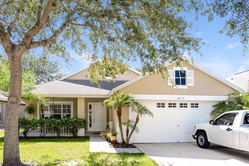 Primary Photo - 6515 Summer Cove Dr