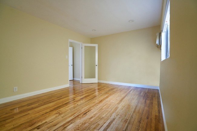 Interior Photo - 1024 Pico Blvd