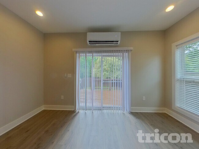 Foto del edificio - 3047 Ridge Ave