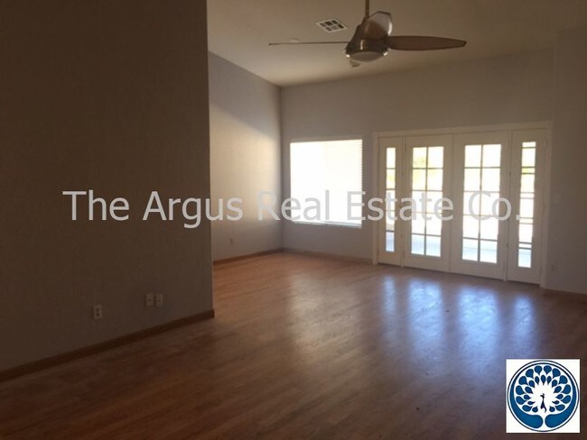 Foto del edificio - 12610 S 40th Pl