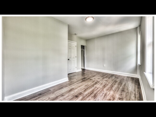 Foto del edificio - 2525 Garrett Ave