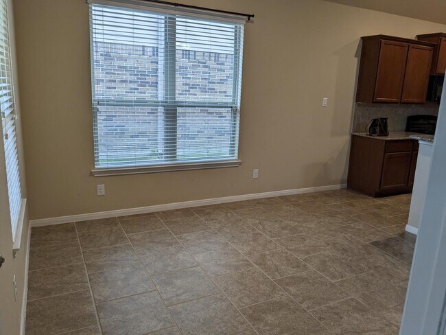 Building Photo - 8706 Austin Thomas Dr