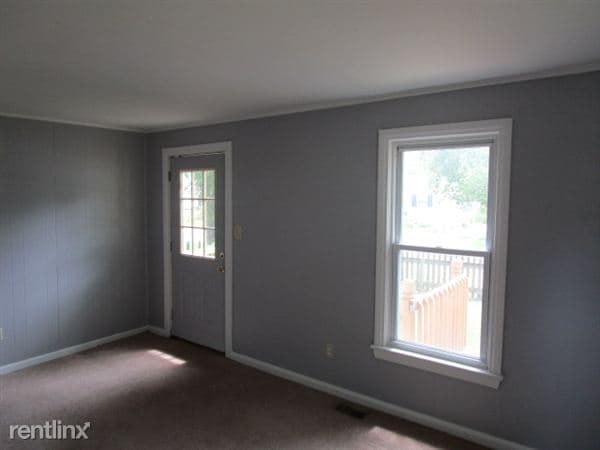 Building Photo - 1475 Wells St