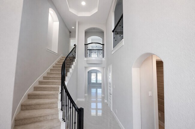 Foto del edificio - 2406 Trocadero Ln