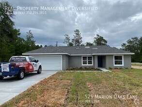 Building Photo - 525 Marion Oaks Ln