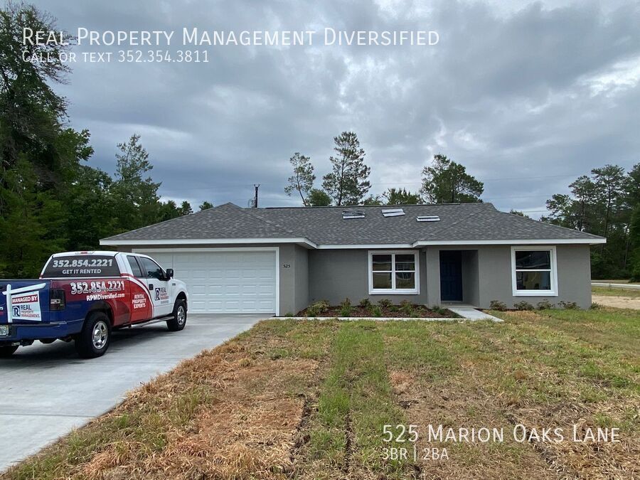 Foto principal - 525 Marion Oaks Ln