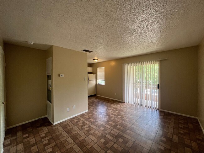 Building Photo - 300 Moursund Blvd