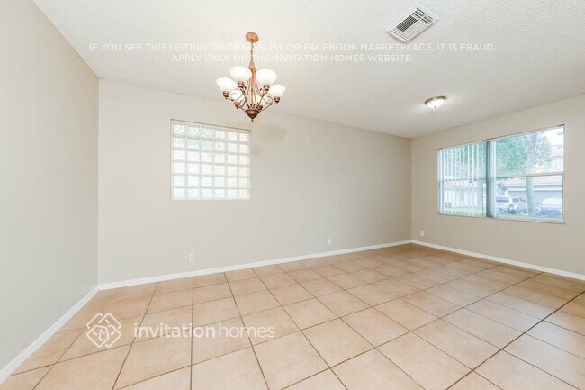 Foto del edificio - 1026 Fosters Mill Rd