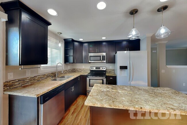 Foto del edificio - 22120 51st Ave Ct E