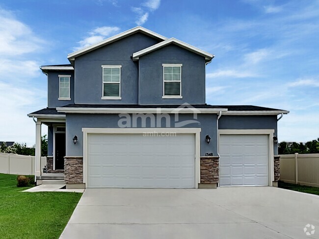 Building Photo - 1348 White St