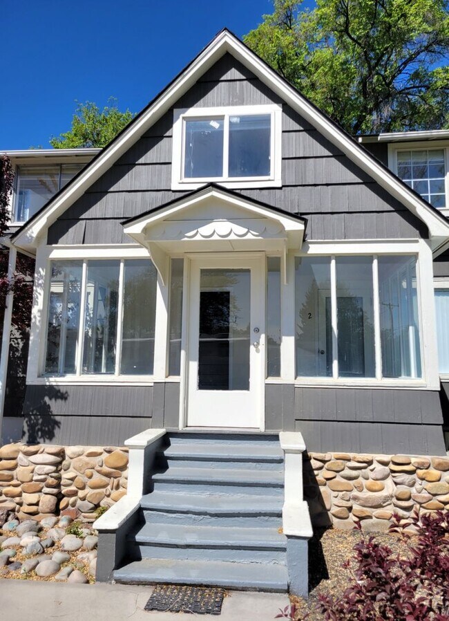 Building Photo - 2504 S Montana Ave