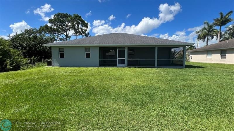 Foto principal - 1850 SW Effland Ave