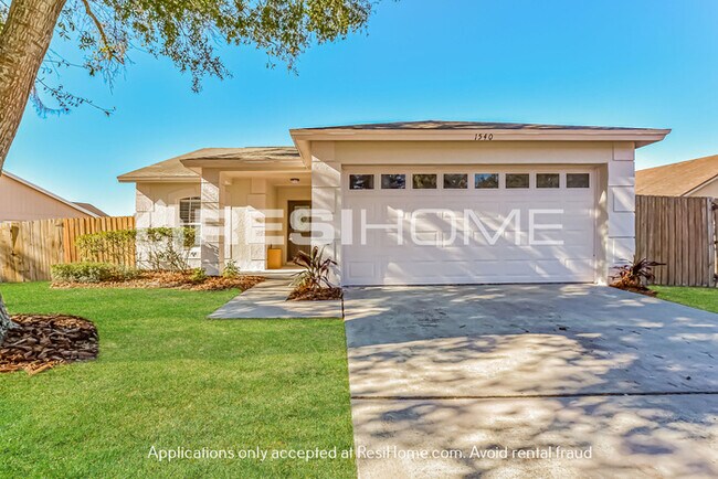 Foto del edificio - 1540 Oak Hill Trail