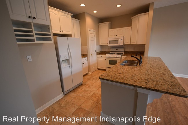 Building Photo - 8075 Lower Bay Ln